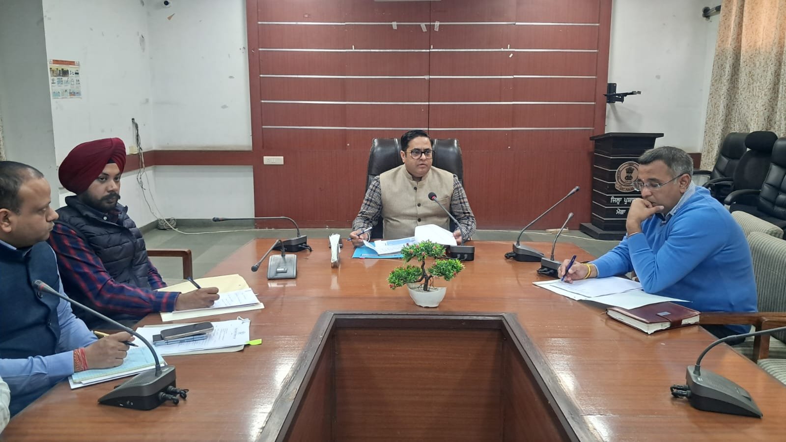 DEPUTY COMMISSIONER VISHESH SARANGAL REVIEWS PROGRESS OF ANTI-DRUG CAMPAIGN IN MOGA 1